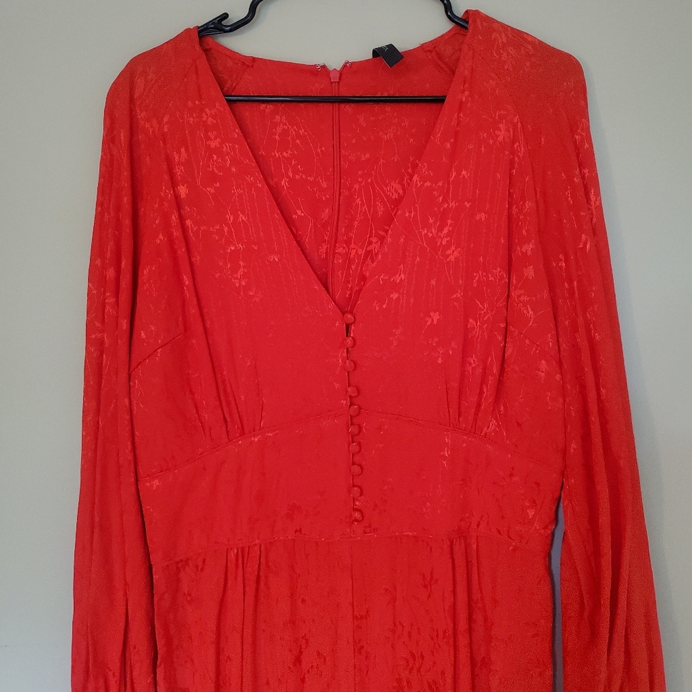 Gorgeous red jumpsuit